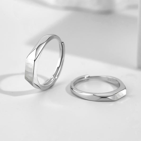 Couple Rings with Hidden Light Projection
