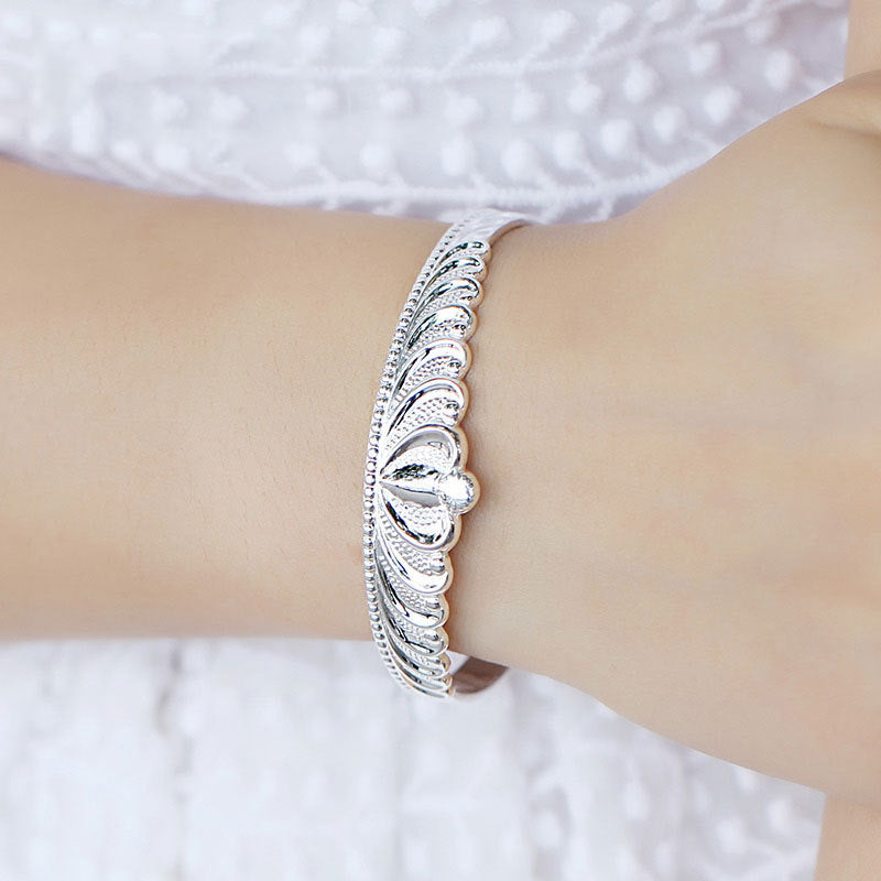 Regal Crown Open Bangle