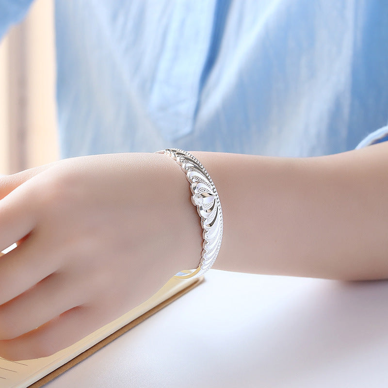 Regal Crown Open Bangle