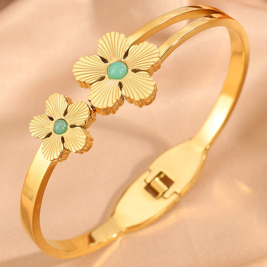 Textured Vintage Flower Bangle