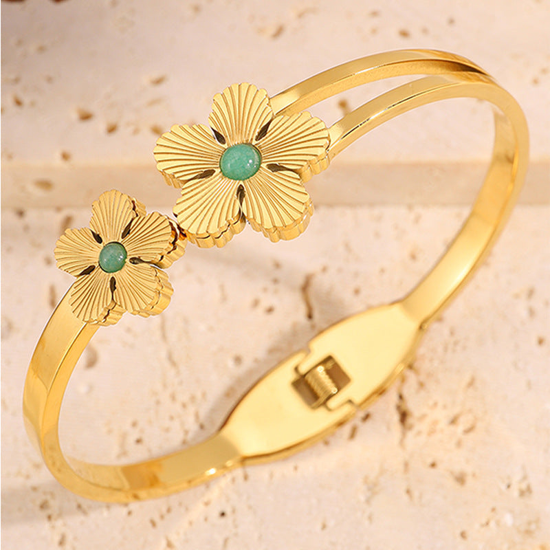 Textured Vintage Flower Bangle