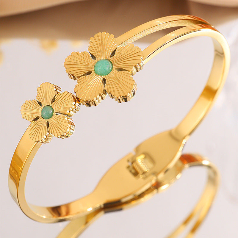 Textured Vintage Flower Bangle