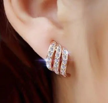 Chic Stud Earrings — Rose Gold Elegance